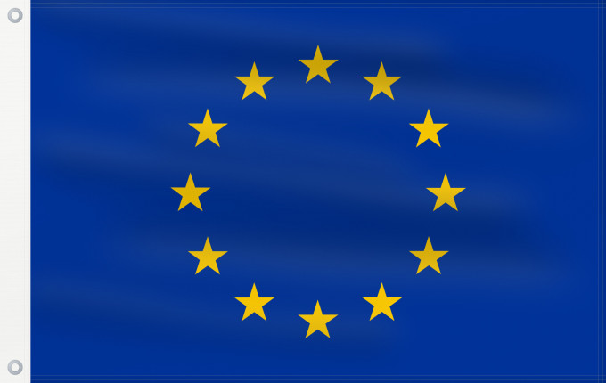 Flag, with two metal eyelets and reinforced hoist: Europe Europe is the flag and emblem of the European Union EU and Council of Europe CoE Européen est le symbole non seulement de l’Union européenne La Unión Europea consta de doce estrellas amarillas sobre fondo azul Die Europaflagge besteht aus einem