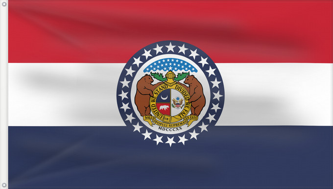 Bandera, con dos ojales metálicos y lado del asta reforzado: Missouri Missouri, adopted in 1913 Misuri ᏨᎫᎵ ᎦᏓᏘ Ka hae Mikouli Missuriae Mizoowii Hahoodzo bidah naatʼaʼí Флаг Миссури Američke savezne države Missouri