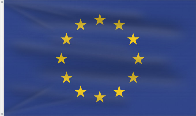 Bandiera, con due occhielli metallici e lato dell'asta rinforzato: Europe	Europe is the flag and emblem of the European Union  EU  and Council of Europe  CoE	Européen est le symbole non seulement de l’Union européenne	La Unión Europea consta de doce estrellas amarillas sobre fondo azul	Die Europaflagge besteht aus einem 