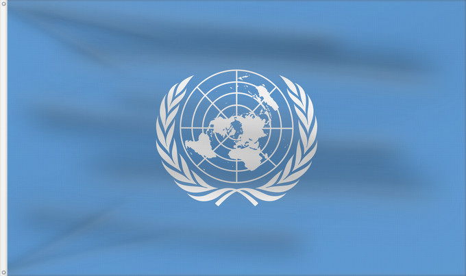 Bandera, con dos ojales metálicos y lado del asta reforzado: United Nations United Nations, UN Nations unies Naciones Unidas Vereinten Nationen Nazioni Unite, ONU Verenigde Naties Das nações unidas Organizacji Narodów Zjednoczonych ONZ علم الأمم المتحدة Сцяг Арганізацыі Аб яднаных Нацый Сьцяг Арганізацыі Аб яднаны