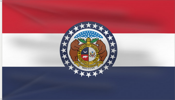 Bandera, con dos ojales metálicos y lado del asta reforzado: Missouri Missouri, adopted in 1913 Misuri ᏨᎫᎵ ᎦᏓᏘ Ka hae Mikouli Missuriae Mizoowii Hahoodzo bidah naatʼaʼí Флаг Миссури Američke savezne države Missouri