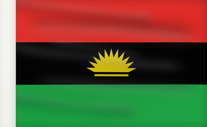 Bandera, con lado del asta reforzado: Biafra	Okoloto nke Biafra