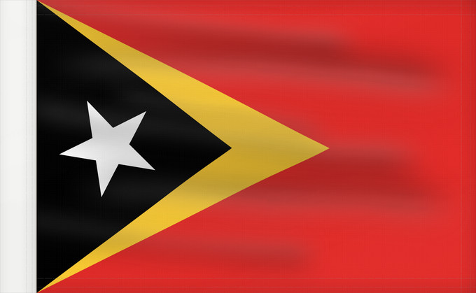 Drapeau, avec guindant renforcé : East Timor	Timor-Leste  East Timor	Timor oriental	Timor Oriental	Osttimor	Timor Est	Timor-Leste  Oost-Timor	Timor-Leste	علم تيمور الشرقية	তিমুর লেস্তের জাতীয় পতাকা	Timor Leste	Флаг Восточного Тимора	Östtimors	Timór Lorosa e nian