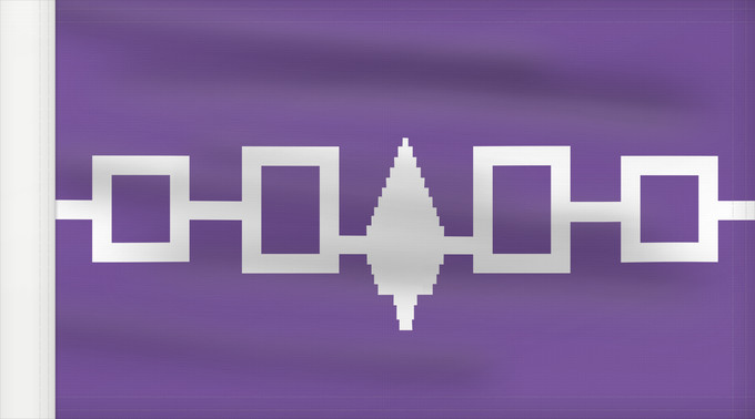 Bandiera, con lato dell'asta rinforzato: Iroquois	Iroquois Confederacy, Hiawatha Belt	Confédération Iroquoise	Confederación Iroquesa (Cinturón de Hiawatha)	Irokesen-Konföderation (Hiawatha-Gürtel)	Confederazione Irochese (Cintura di Hiawatha)