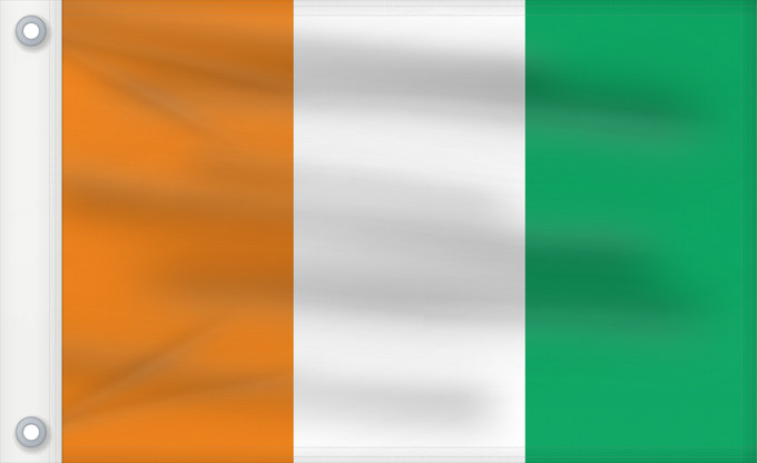Bandera, con dos ojales metálicos y lado del asta reforzado: Côte d'Ivoire