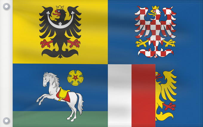 Bandera, con dos ojales metálicos y lado del asta reforzado: Moravian-Silesian Region	Région de Moravie-Silésie	Región de Moravia-Silesia	Moravian-Silesian	Moravskoslezského kraje čtvrcený list v horním žerďovém žlutém poli slezská orlice v dolním žerďovém modrém poli na zeleném trávníku