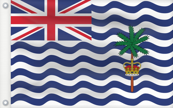 Drapeau, avec deux œillets métalliques et guindant renforcé : Commissioner of the British Indian Ocean Territory	British Indian Ocean Territory	Territoire britannique de l océan Indien	Territorio Británico del Océano Índico	Britisches Territorium im Indischen Ozean	Territorio Britannico dell Oceano Indiano	Bryttisca