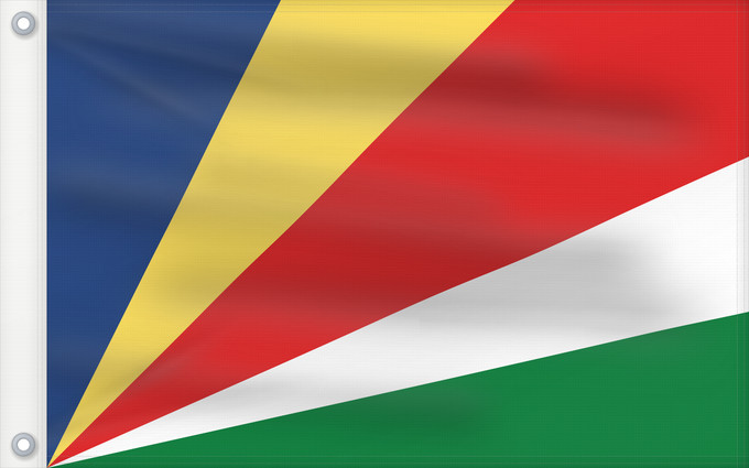 Bandera, con dos ojales metálicos y lado del asta reforzado: Seychelles	Seychellen	Das Seychelles	የሲሸልስ ሰንደቅ ዓላማ	علم سيشيل	La Sejŝeloj	Séiséil	Sheiseall	Seychellys	Seisellensum	Sainan i Seychelles	Флаг Сейшельских Островов	Sejšelov	Shelisheli	Quốc kỳ Seychelles