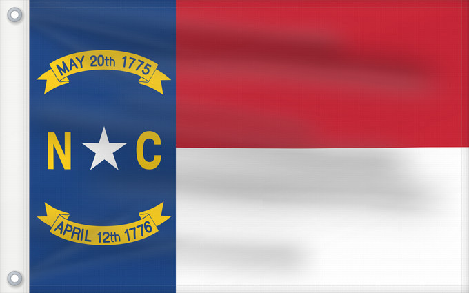 Flag, with two metal eyelets and reinforced hoist: North Carolina	North Carolina (	Caroline du Nord	Carolina del Norte	Carolina del Nord