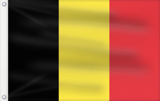 Bandera, con dos ojales metálicos y lado del asta reforzado: Belgium  civil	The civil ensign and flag of Belgium	Belgique	Bélgica	Belgien	Belgio	België in de verhouding 2 3, gebruikt als civiele vlag en de facto nationale vlag	Belgii	Belgiens	Civilna zastava Belgije	Флаг Бельгии