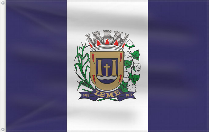 Bandera, con dos ojales metálicos y lado del asta reforzado: Leme SaoPaulo Brasil Leme Município de Leme no Estado de São Paulo