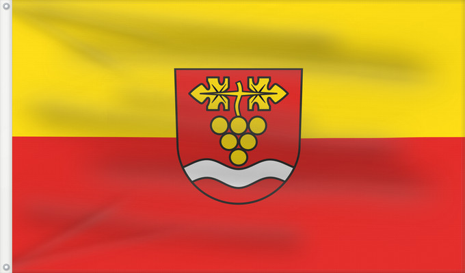Bandera, con dos ojales metálicos y lado del asta reforzado: Obersulm (Nördliches Baden-Württemberg)