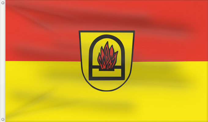 Bandera, con dos ojales metálicos y lado del asta reforzado: Essingen (Schwäbische Alb)