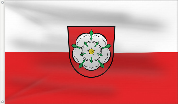 Bandera, con dos ojales metálicos y lado del asta reforzado: Rosenheim (Chiemsee-Alpenland)