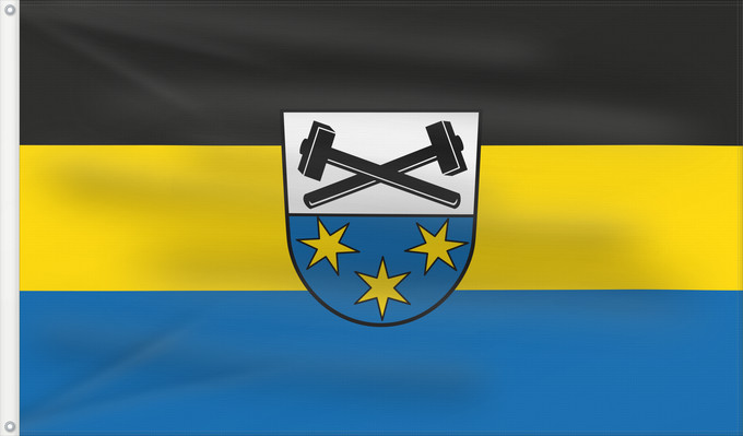 Bandera, con dos ojales metálicos y lado del asta reforzado: Bergen (Chiemgau)