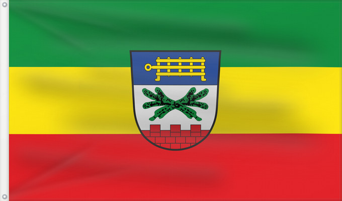 Bandera, con dos ojales metálicos y lado del asta reforzado: Künzing (Bayerisches Golf- und Thermenland)