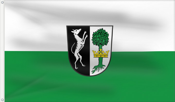 Bandera, con dos ojales metálicos y lado del asta reforzado: Neukirchen (Bayerischer Wald)