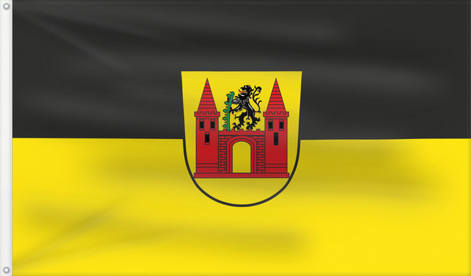 Bandera, con dos ojales metálicos y lado del asta reforzado: Ostheim v.d.Rhön, St (Rhön)