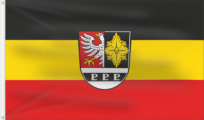 Bandera, con dos ojales metálicos y lado del asta reforzado: Ungerhausen (Allgäu)