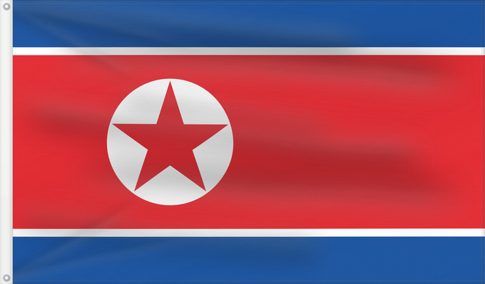Bandiera, con due occhielli metallici e lato dell'asta rinforzato: North Korea	Korea (Democratic People's Republic) (North Korea)	Corée du Nord	Corea del Norte	Nordkorea	Corea del Nord	Noord-Korea	Coreia do Norte	Korei Północnej	Corea d o Norte	علم كوريا الشمالية	Национално знаме на Северна Корея	উত্তর কোরিয়ার জাতীয় পত