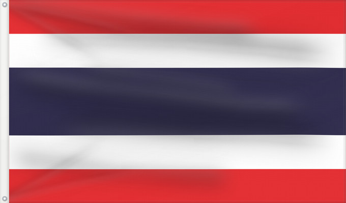 Drapeau, avec deux œillets métalliques et guindant renforcé : Thailand	The national flag of Kingdom of Thailand; there are total of 3 colours Red represents the blood spilt to protect Thailand’s independence and often more simply described as representing the nation	Thaïlande	Tailandia desde el año 2017; hay en tota