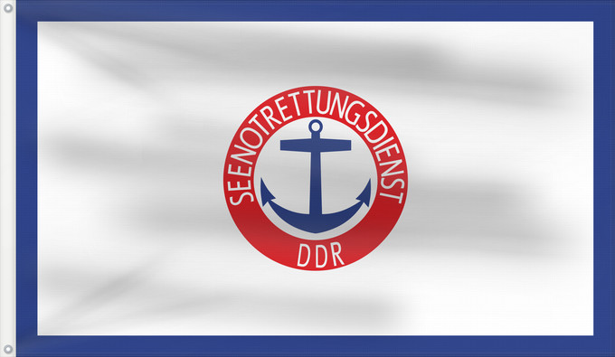 Drapeau, avec deux œillets métalliques et guindant renforcé : DDR Seenotrettungsdienst	East Germany Sea Rescue Service flag (until 1990)	Drapeau du service de sauvetage en mer de la RDA (jusqu'en 1990)	Bandera del Servicio de Salvamento Marítimo de la RDA (hasta 1990)	DDR-Seenotrettungsdienstes bis 1990	Bandiera del