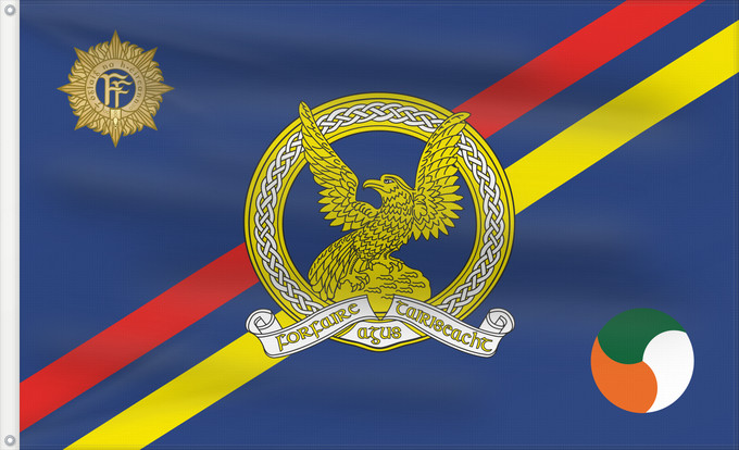 Drapeau, avec deux œillets métalliques et guindant renforcé : Irish Air Corps	Ireland Air Corps	Corps aérien irlandais	Cuerpo Aéreo Irlandés	Luftkorps von Irland	Corpo Aereo Irlandese