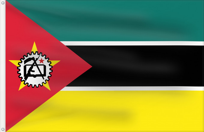 Drapeau, avec deux œillets métalliques et guindant renforcé : Mozambique  1983	Mozambique between April - 1 May 1983	Mozambique (avril - 1er mai 1983)	Mozambique (abril - 1 de mayo de 1983)	Mosambik (April - 1. Mai 1983)	Mozambico (aprile - 1 maggio 1983)	Moçambique  1983