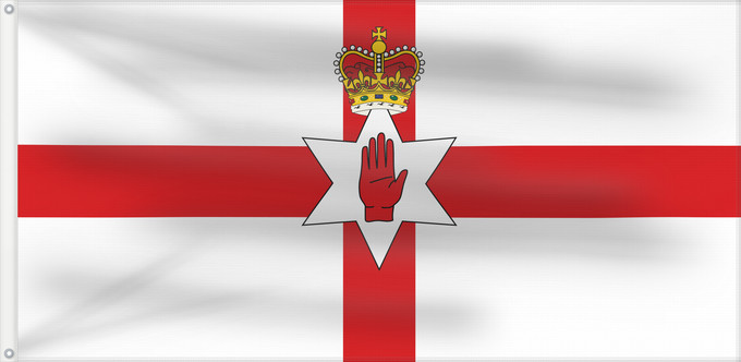 Drapeau, avec deux œillets métalliques et guindant renforcé : Northern Ireland	Northern Ireland from 1953 with Edwardian crown since coronation of Queen Elizabeth II	علم إيرلندا الشمالية